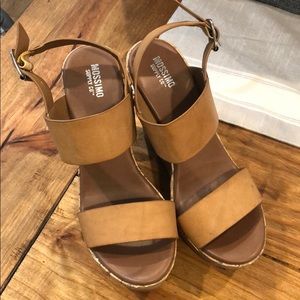 Tan cork wedges, size 6.5